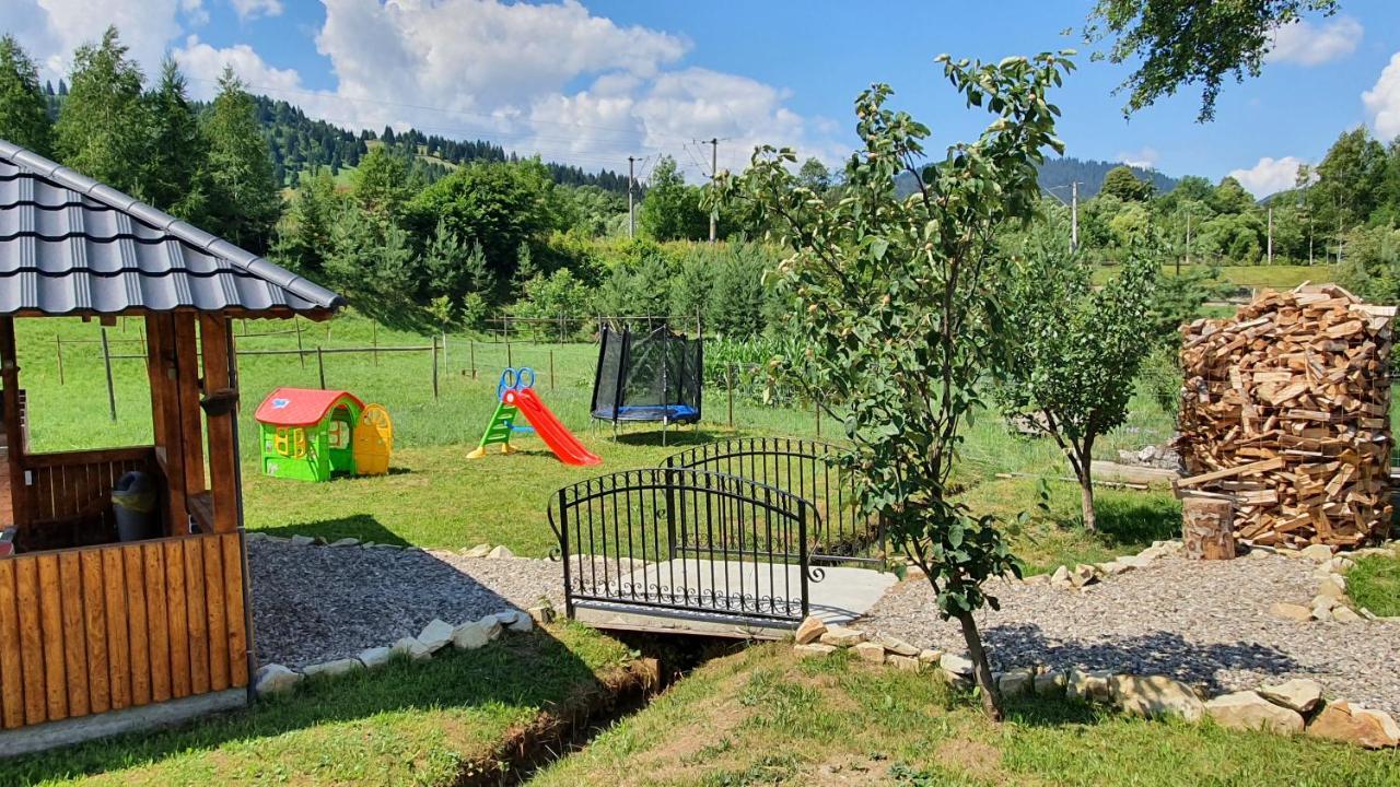Cabana Alesia, Relaxare La Poalele Raraului Câmpulung Moldovenesc Extérieur photo