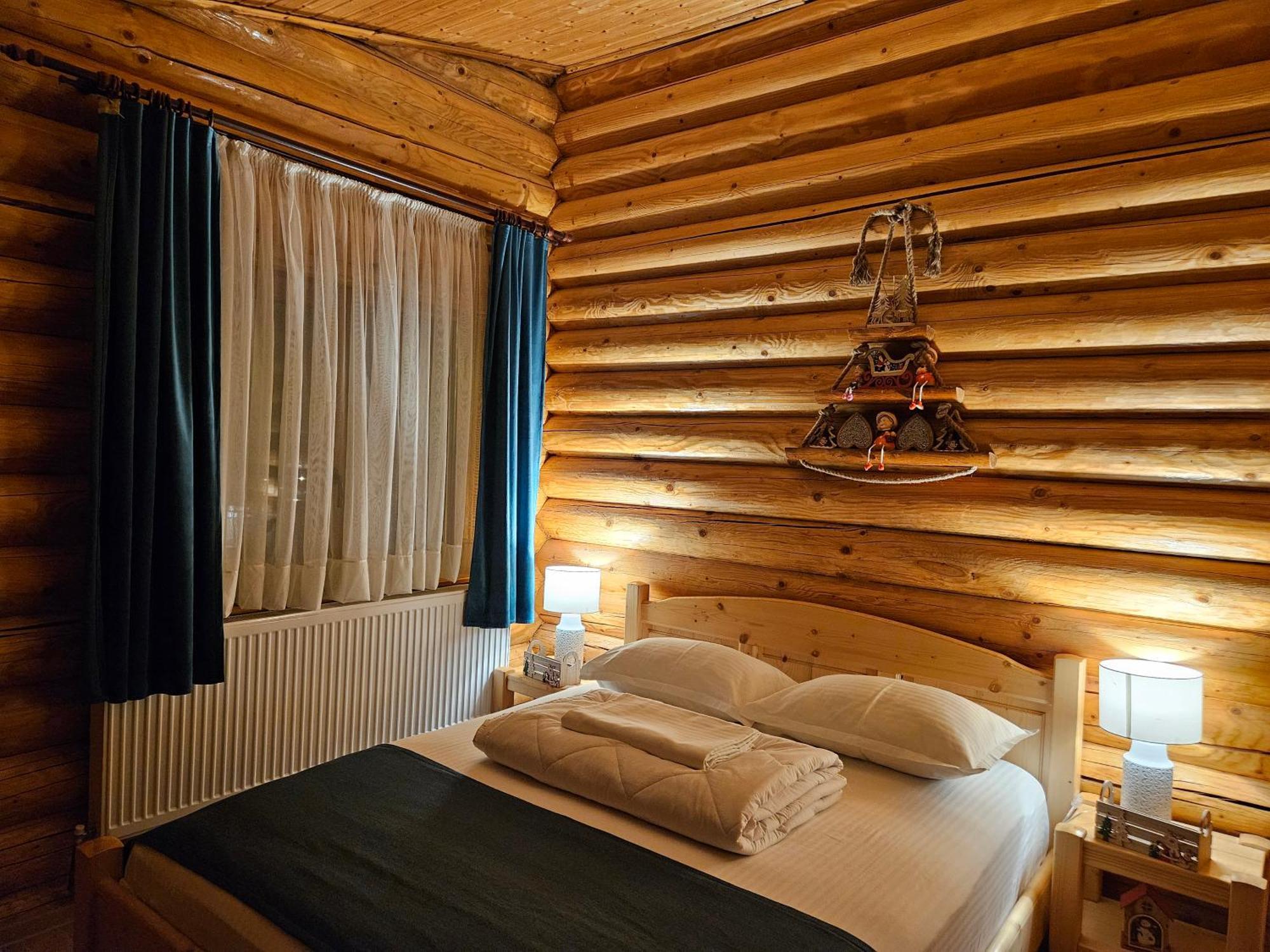 Cabana Alesia, Relaxare La Poalele Raraului Câmpulung Moldovenesc Extérieur photo